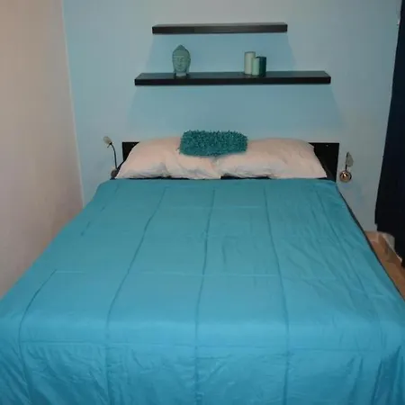 Lejlighed In With Balcony, Air Conditioning, Wi-fi