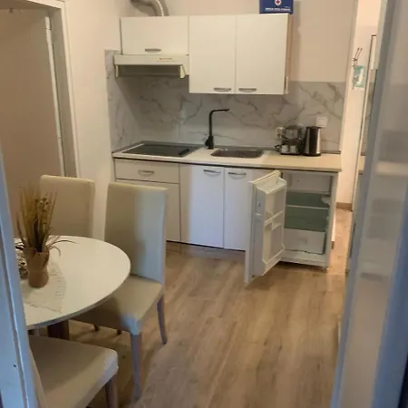 In With Balcony, Air Conditioning, Wi-fi Lejlighed