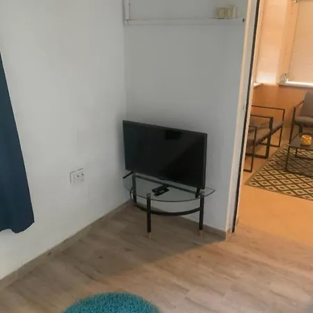 In With Balcony, Air Conditioning, Wi-fi Lejlighed *