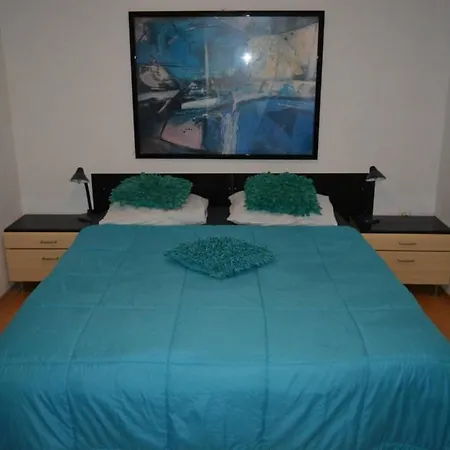 Apartmán In With Balcony, Air Conditioning, Wi-fi Vrsi